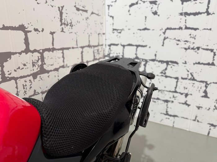 2012 Suzuki V-Strom 1000 (DL1000) V-Strom Red