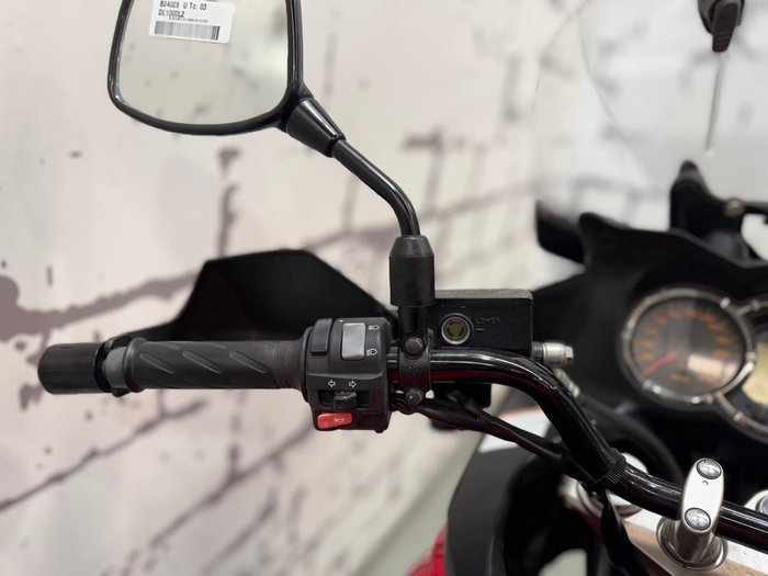 2012 Suzuki V-Strom 1000 (DL1000) V-Strom Red