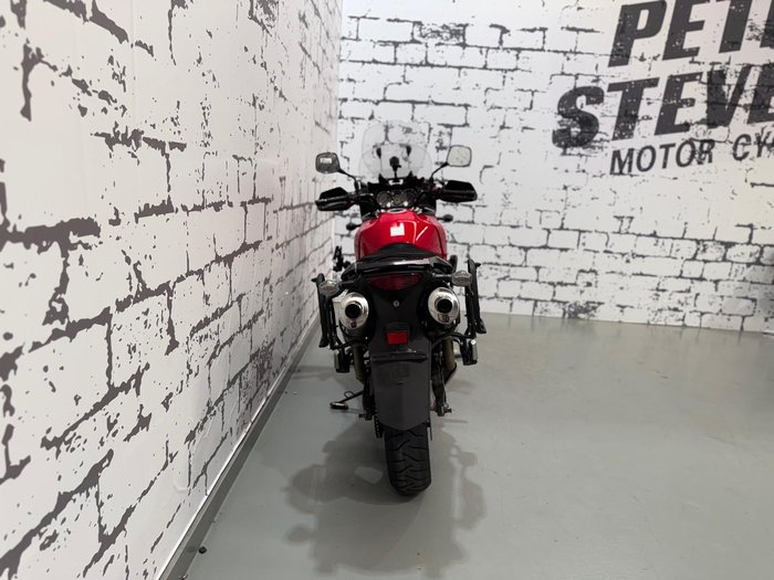 2012 Suzuki V-Strom 1000 (DL1000) V-Strom Red