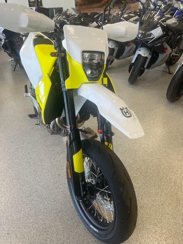2026 HUSQVARNA 701 SUPERMOTO
