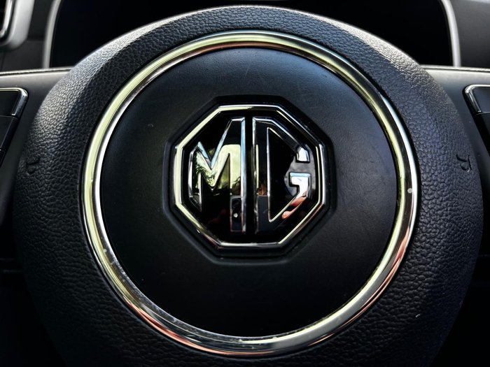 2021 MG ZS Essence AZS1 MY21 Dover White