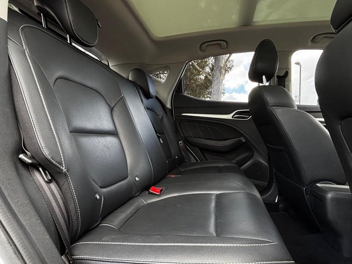 2021 MG ZS Essence AZS1 MY21 Dover White