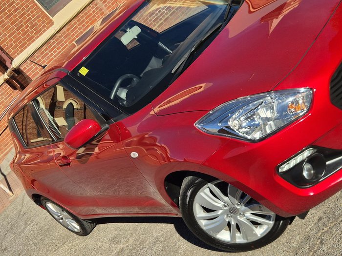 2019 Suzuki Swift GL Navigator