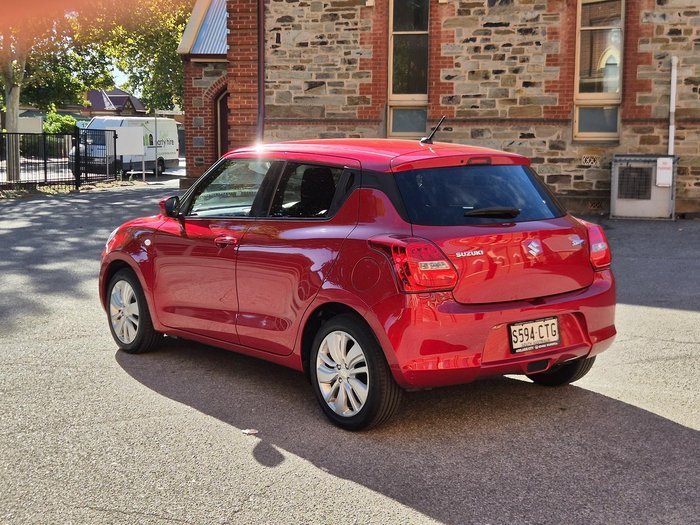 2019 Suzuki Swift GL Navigator