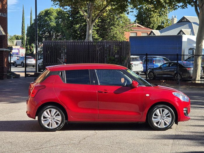 2019 Suzuki Swift GL Navigator