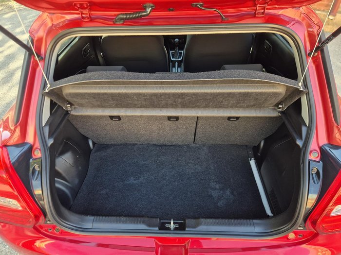 2019 Suzuki Swift GL Navigator