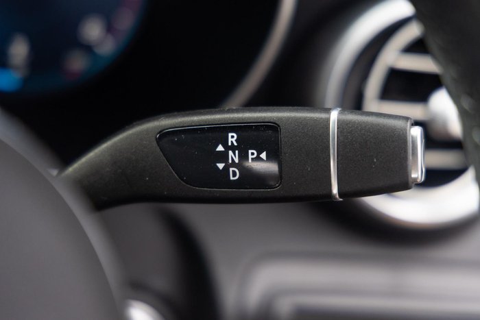 2020 Mercedes-Benz GLC-Class GLC200