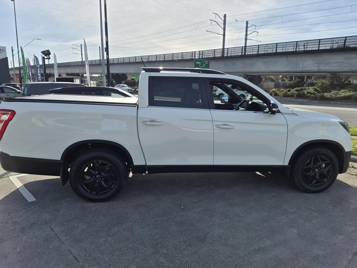2025 KGM Musso Ultimate Q261 MY26 4X4 Dual Range Grand White