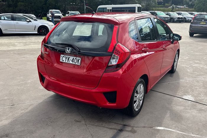 2015 Honda Jazz VTi GF MY15 Red