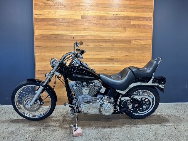2011 HARLEY-DAVIDSON FXST SOFTAIL STANDARD