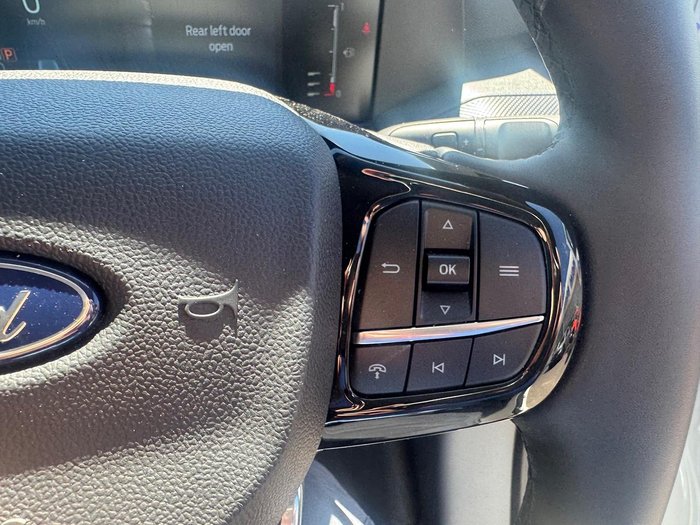 2024 Ford Transit Custom Trend SWB