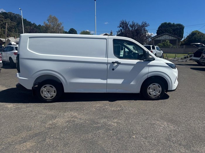 2024 Ford Transit Custom Trend SWB