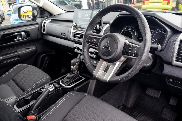 2024 Mitsubishi Triton GLS