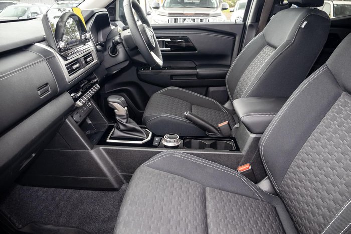 2024 Mitsubishi Triton GLS