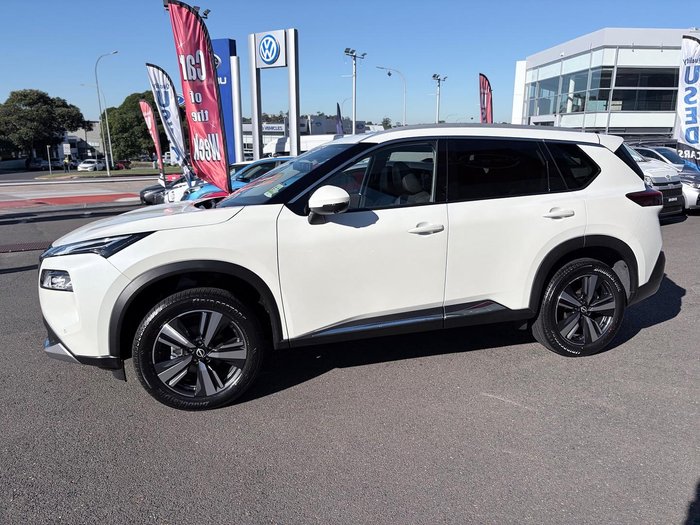 2025 Nissan X-TRAIL Ti