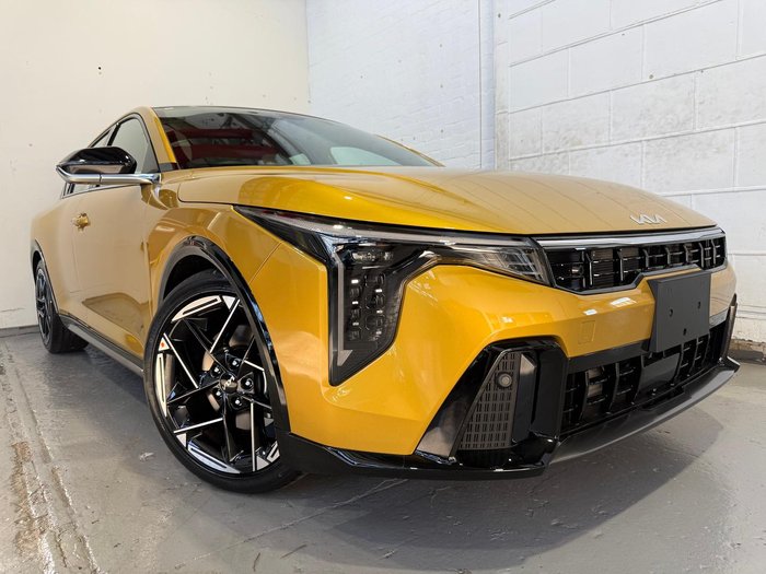 2025 Kia K4 GT-Line
