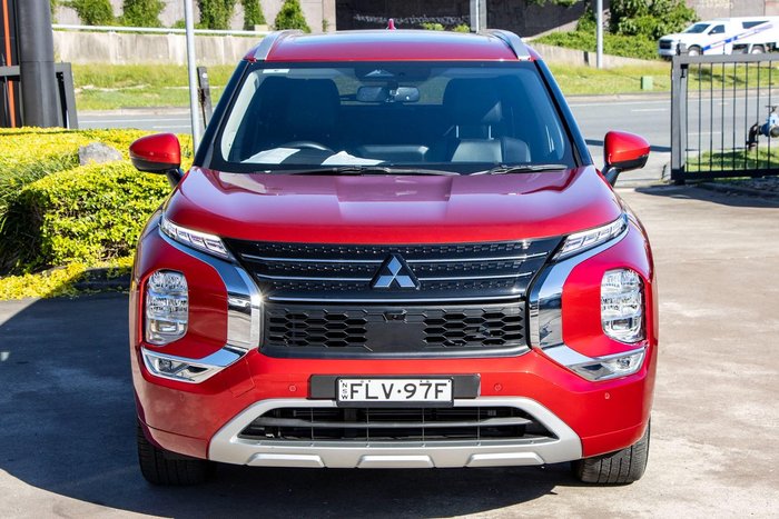 2022 Mitsubishi Outlander Exceed