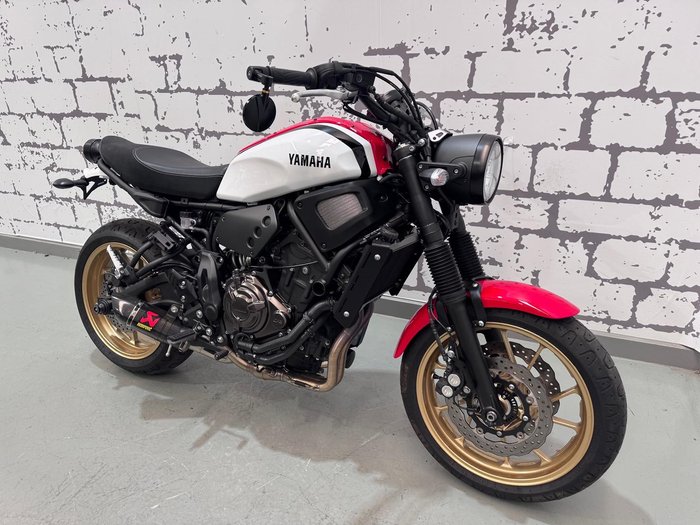 2020 Yamaha XSR700 (MTM660LA) XSR White