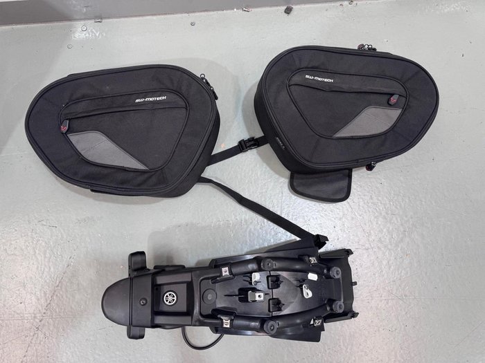 2020 Yamaha XSR700 (MTM660LA) XSR White