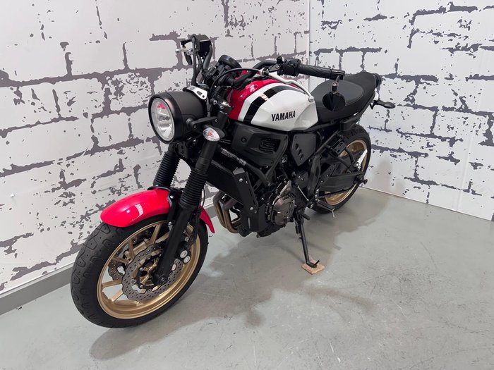 2020 Yamaha XSR700 (MTM660LA) XSR White