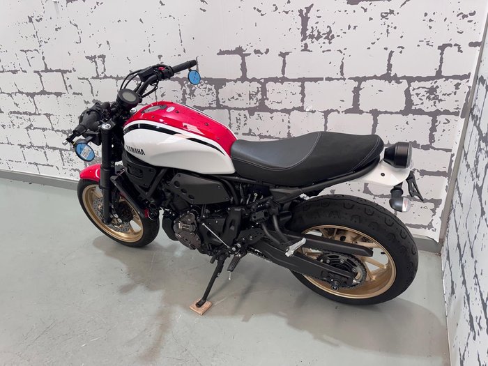 2020 Yamaha XSR700 (MTM660LA) XSR White