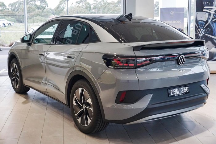 2025 Volkswagen ID.5 Pro
