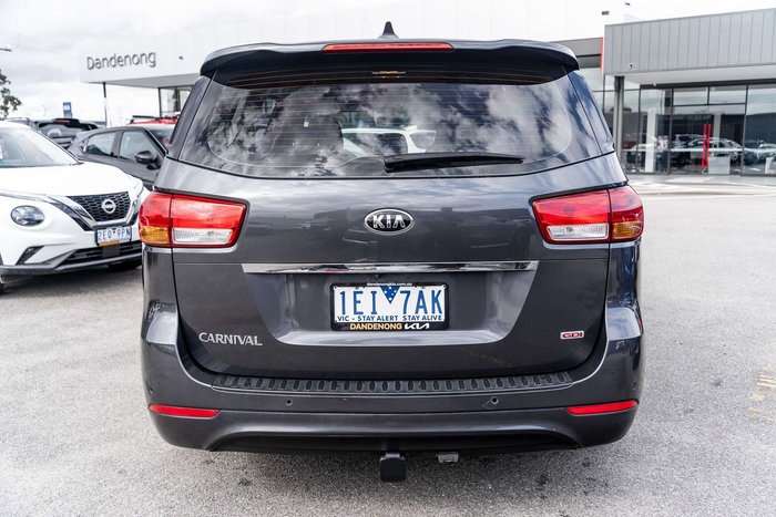 2015 Kia Carnival S