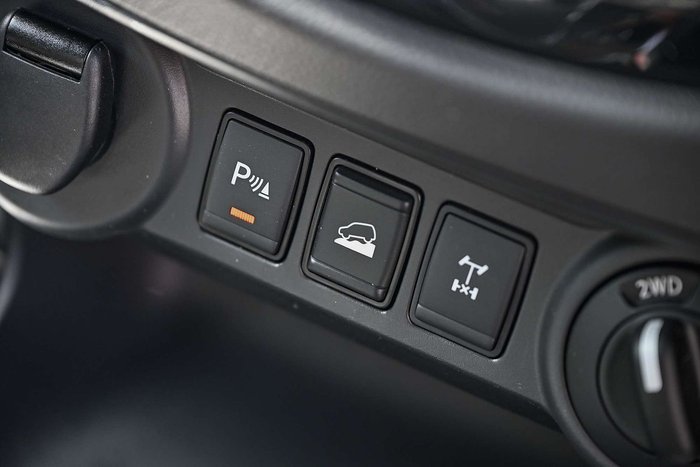 2019 Nissan Navara ST-X