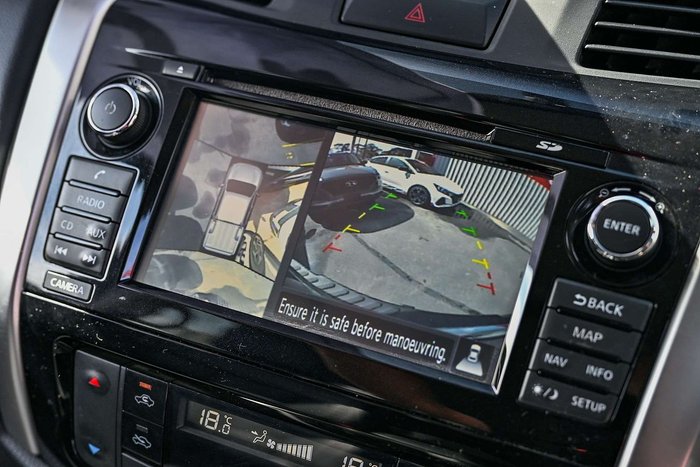 2019 Nissan Navara ST-X