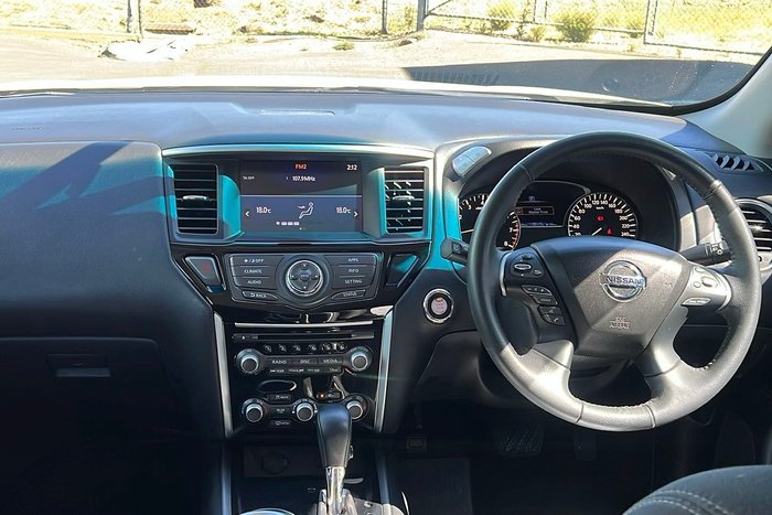 2019 Nissan Pathfinder ST