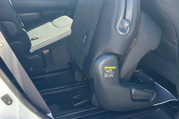 2019 Nissan Pathfinder ST