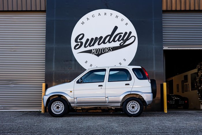 2002 Daihatsu Terios DX J102 4X4 Constant Yellow