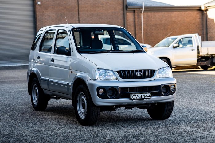 2002 Daihatsu Terios DX J102 4X4 Constant Yellow