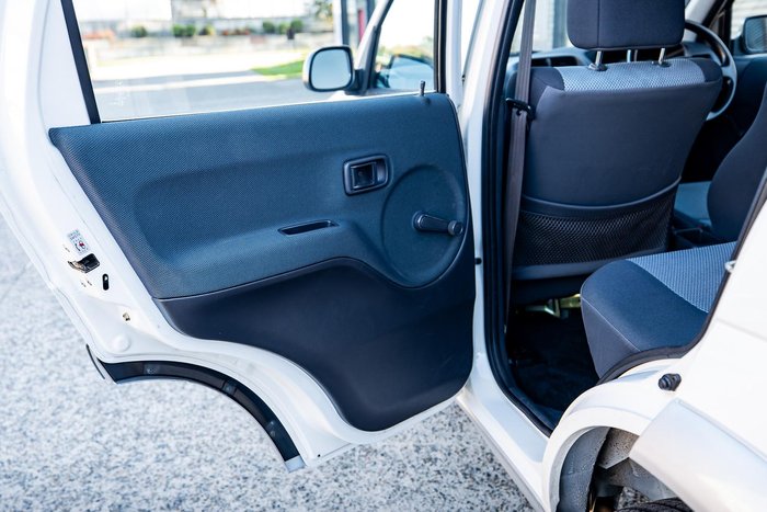 2002 Daihatsu Terios DX J102 4X4 Constant Yellow