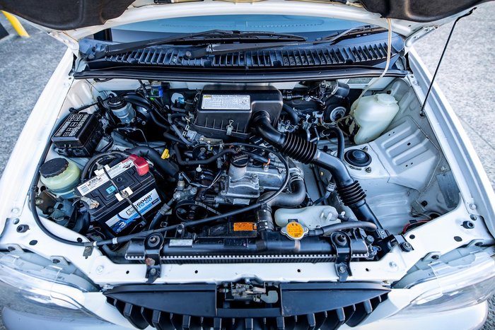 2002 Daihatsu Terios DX J102 4X4 Constant Yellow