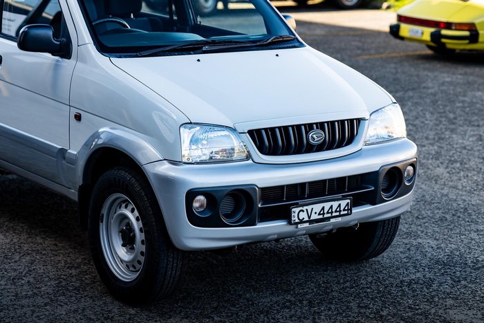 2002 Daihatsu Terios DX J102 4X4 Constant Yellow