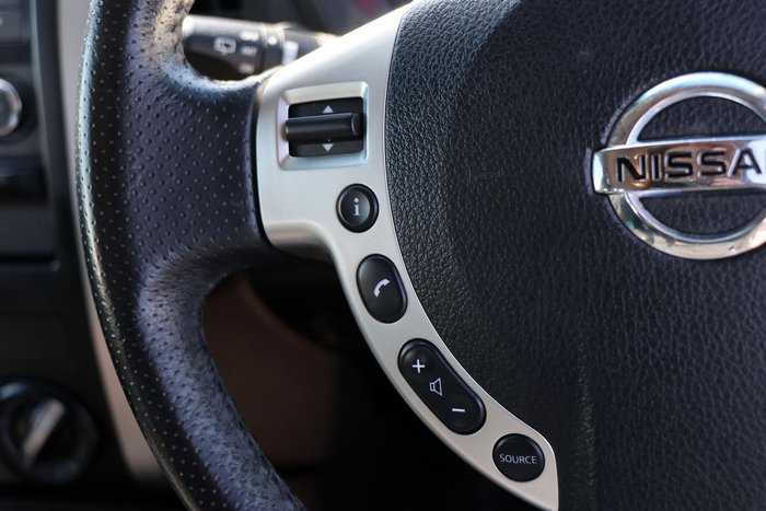 2013 Nissan X-TRAIL ST