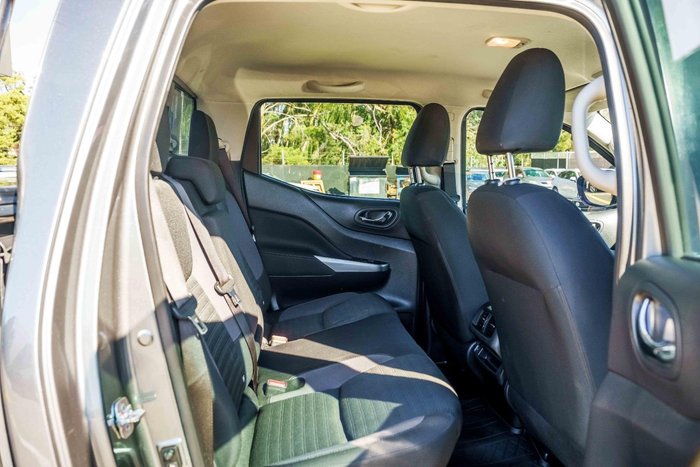 2021 Nissan Navara ST