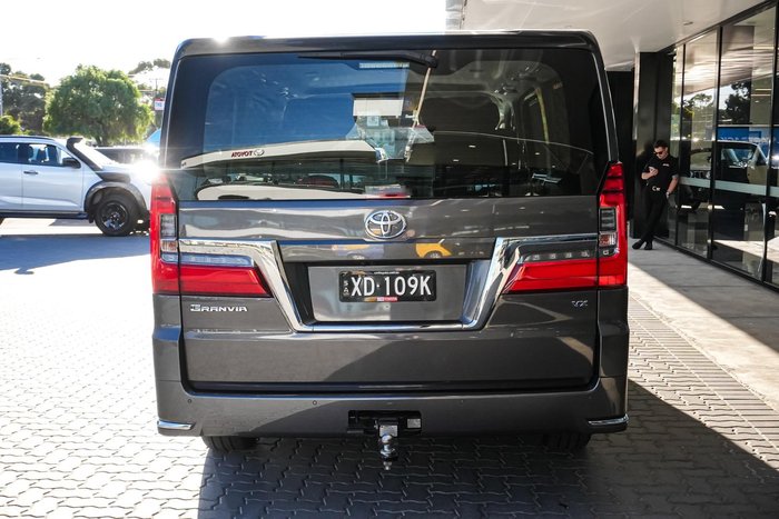 2019 Toyota Granvia VX