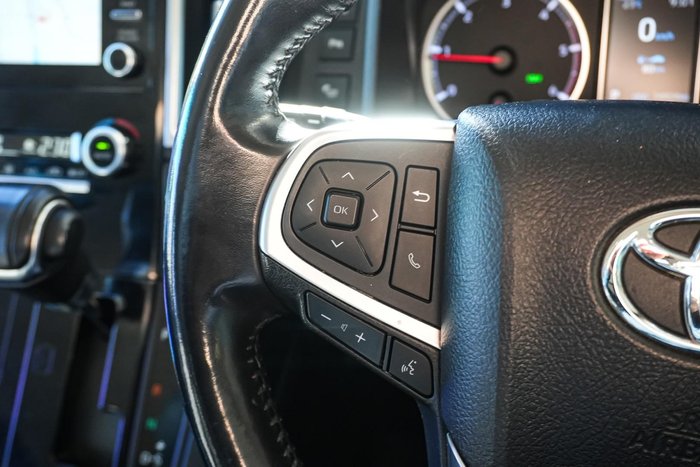 2019 Toyota Granvia VX