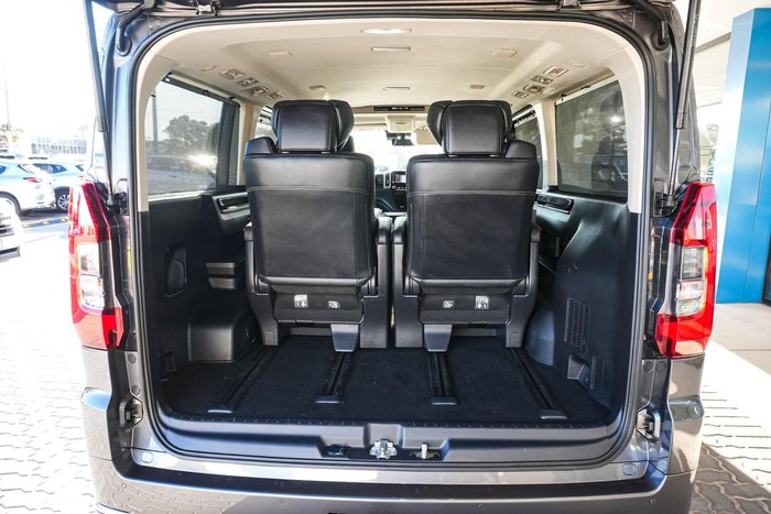 2019 Toyota Granvia VX