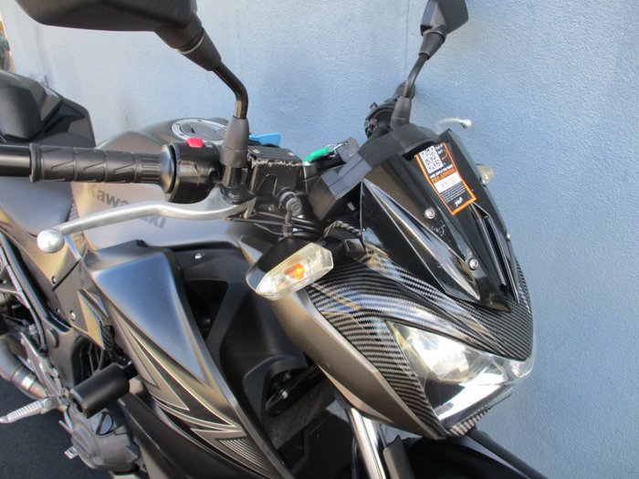 2015 Kawasaki Z300 ABS Black