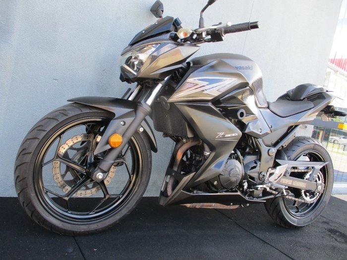 2015 Kawasaki Z300 ABS Black