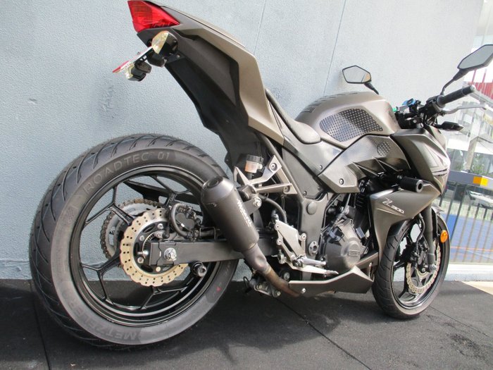 2015 Kawasaki Z300 ABS Black