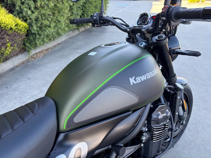 2019 Kawasaki Z900 (ZR900) Green