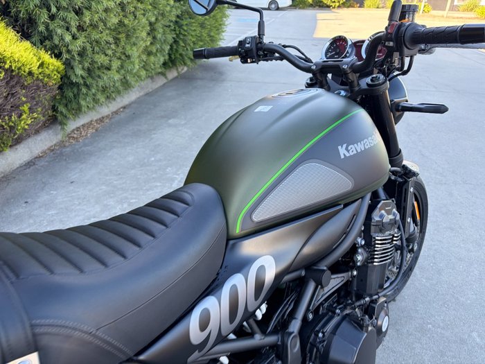 2019 Kawasaki Z900 (ZR900) Green