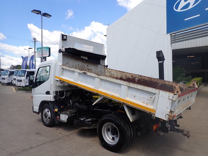 2022 MITSUBISHI CANTER 615