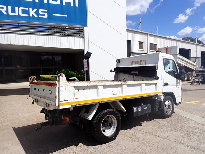 2022 MITSUBISHI CANTER 615