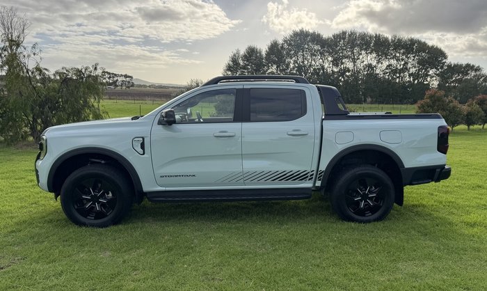 2025 Ford Ranger PHEV Stormtrak