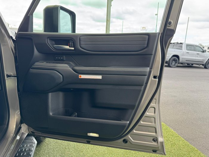 2024 Toyota Landcruiser Prado Kakadu